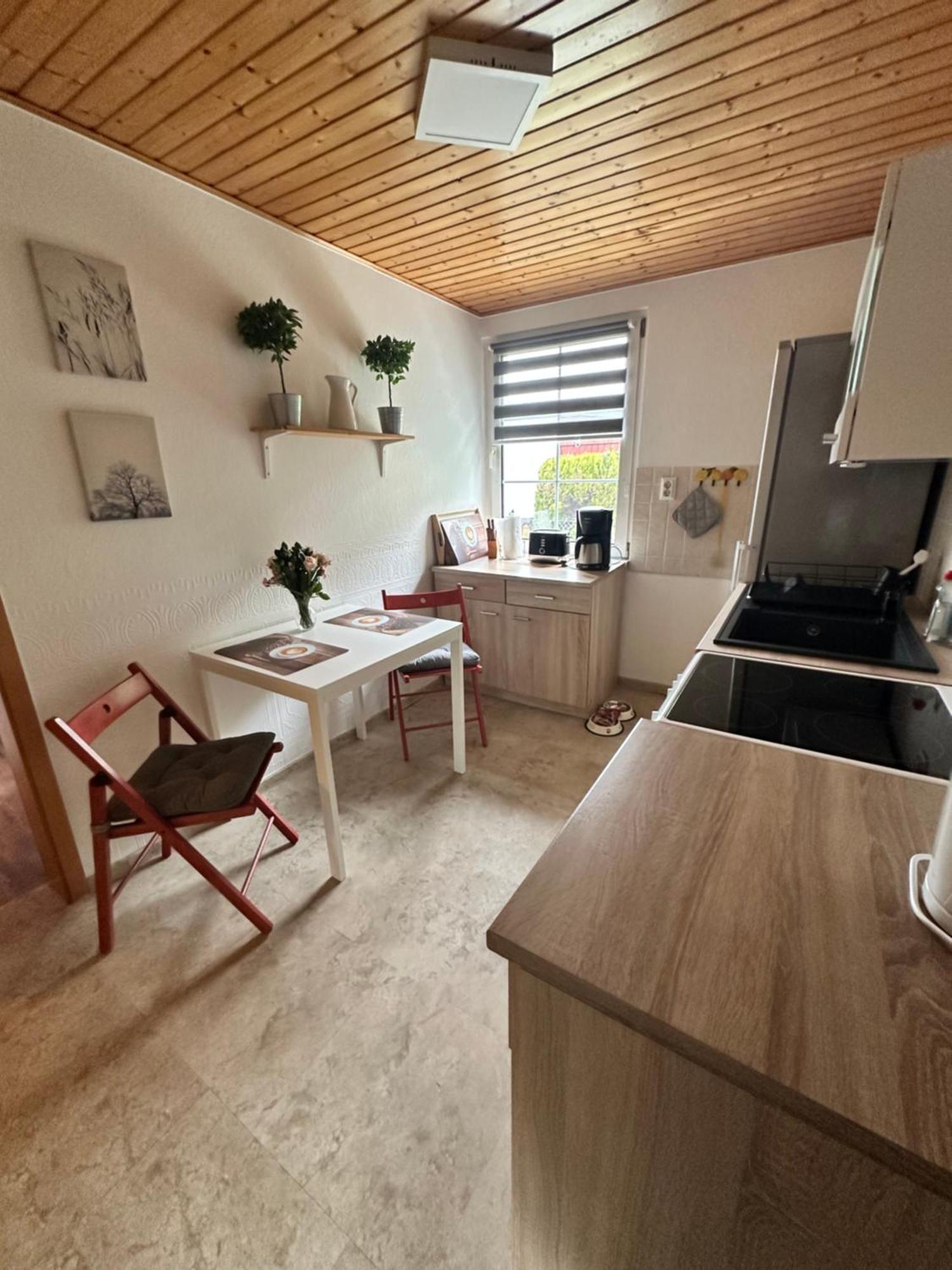 Bungalow Am Dobbertiner See 外观 照片